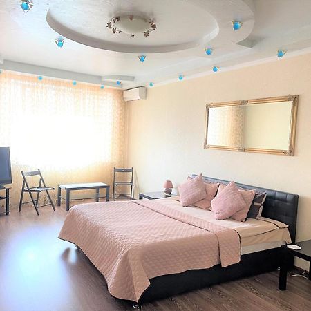 Luxcityapart On Olievskaya Kyjev Exteriér fotografie