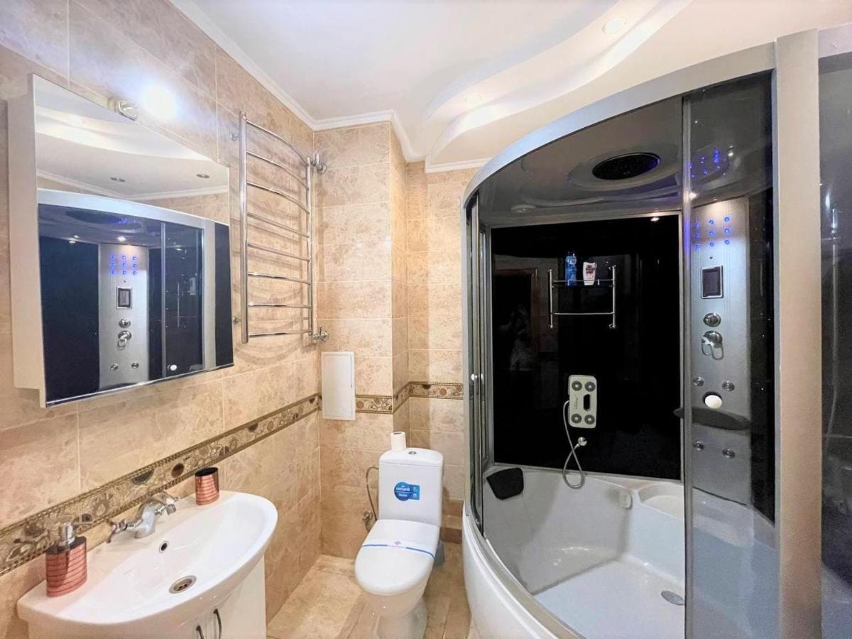 Luxcityapart On Olievskaya Kyjev Exteriér fotografie